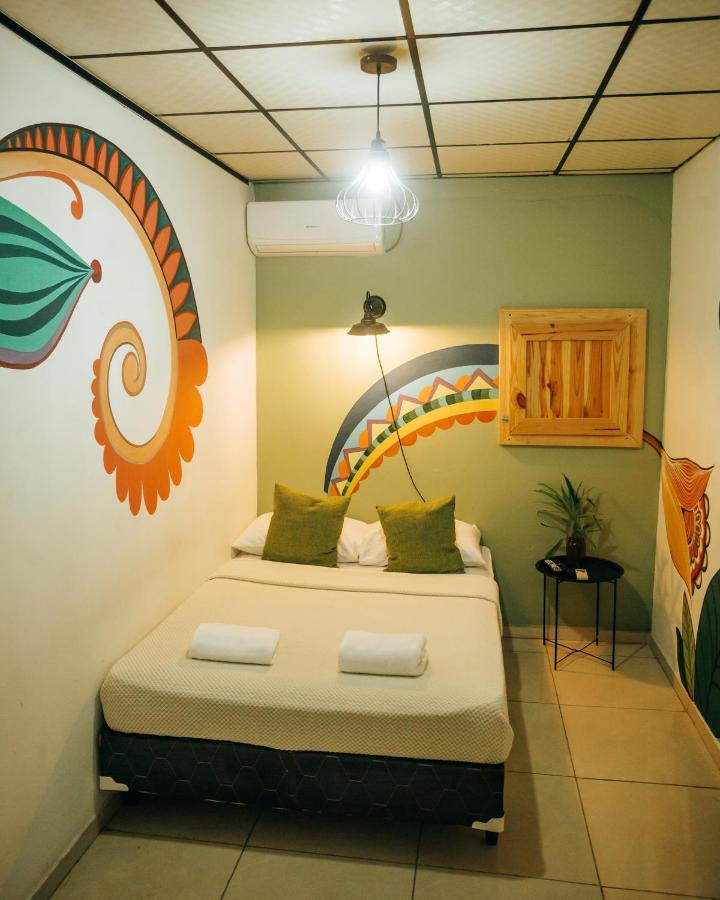 Hostal & Cafe Travelers Santiago Ngoại thất bức ảnh